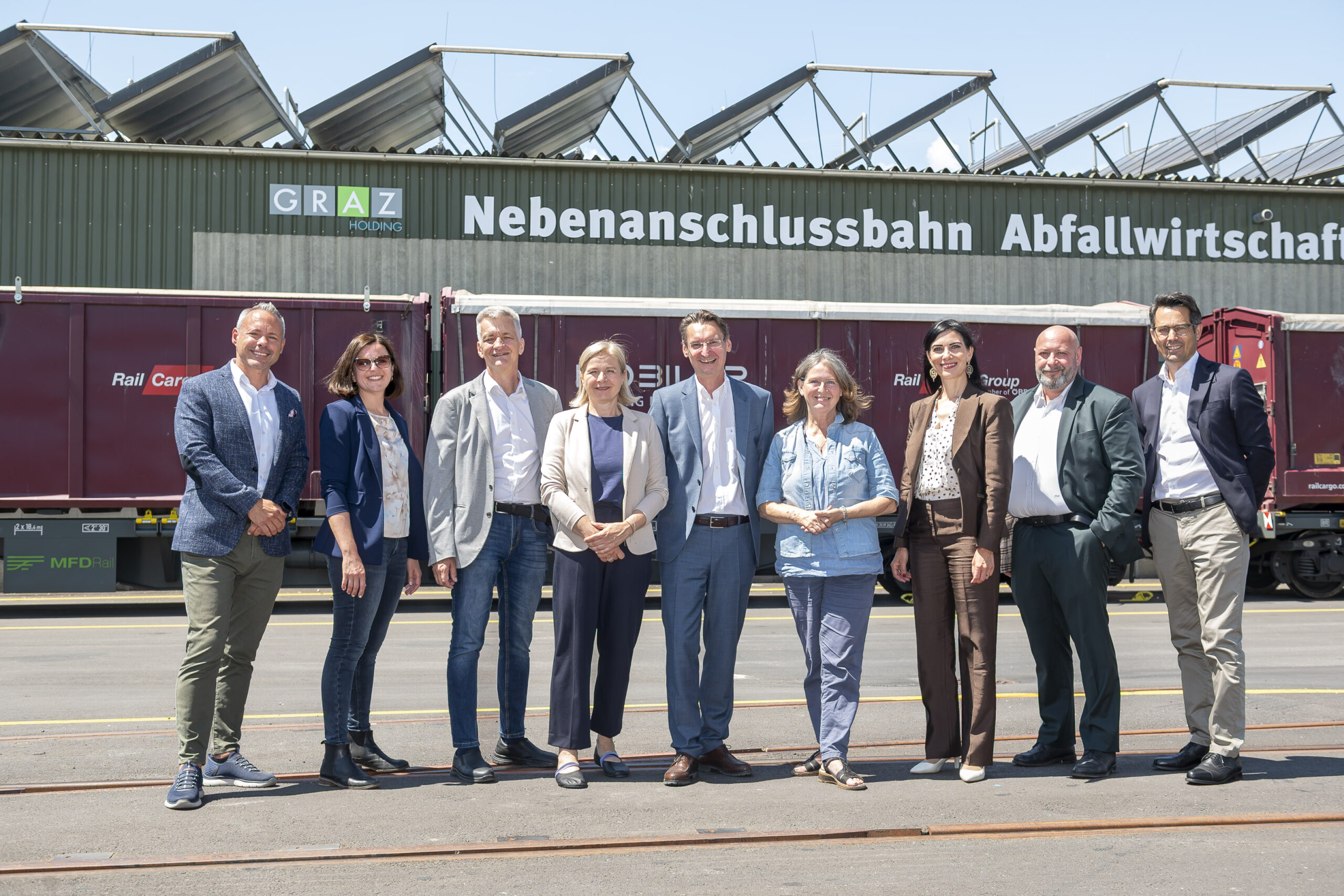 Abfallwirtschaft an Schleppbahn angebunden - Holding Graz